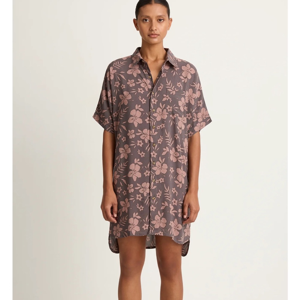 Mai Dylan Dress size small